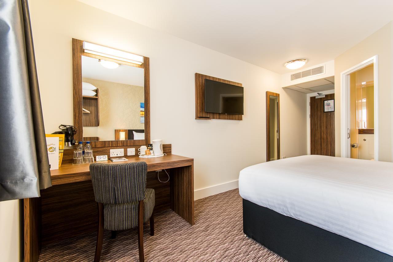Hotel Mermaid, By Marston's